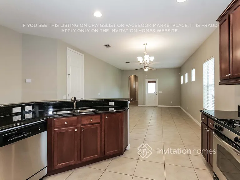314 Winterside Dr — Photo 6