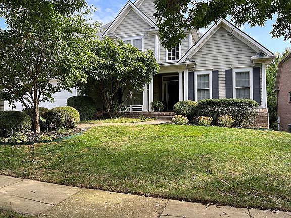 2nd image of 3805 Still Meadow Ln