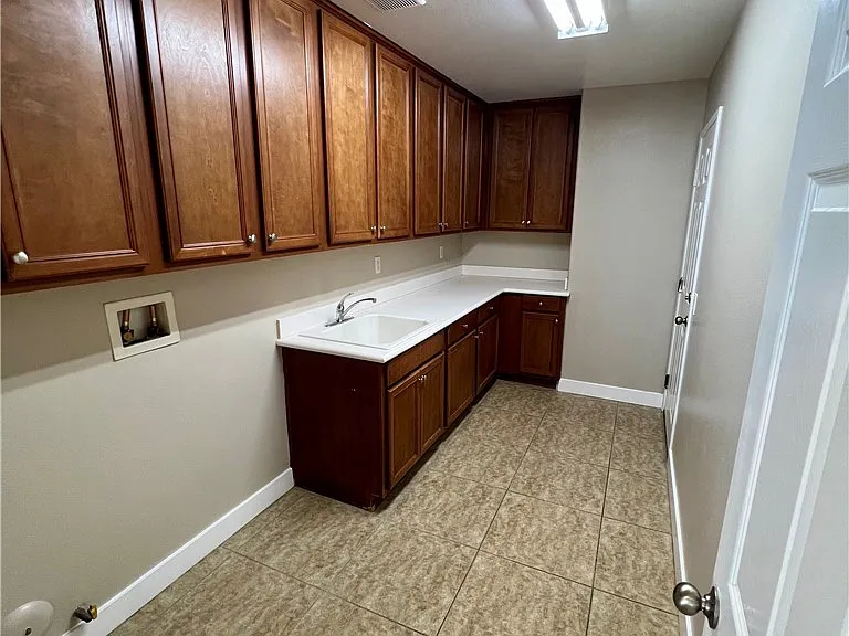 6686 Sand Dunes St — Photo 16