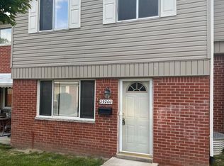 29200 Manchester St, Westland, MI 48185