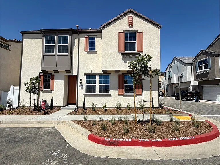 26663 Viola Way — Photo 1