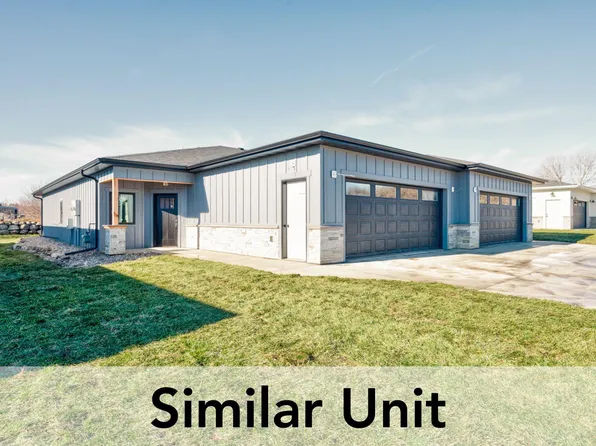 1225 Lower Loop, Arnolds Park, IA 51331