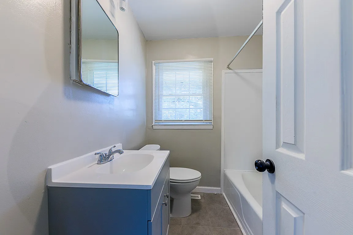 1801 Clark Avenue - 1 — Photo 2