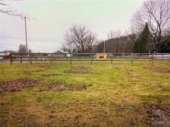 Vl 36 E Main St #31, Gainesville, NY 14066