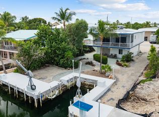 311 Buttonwood Cir, Key Largo, FL 33037
