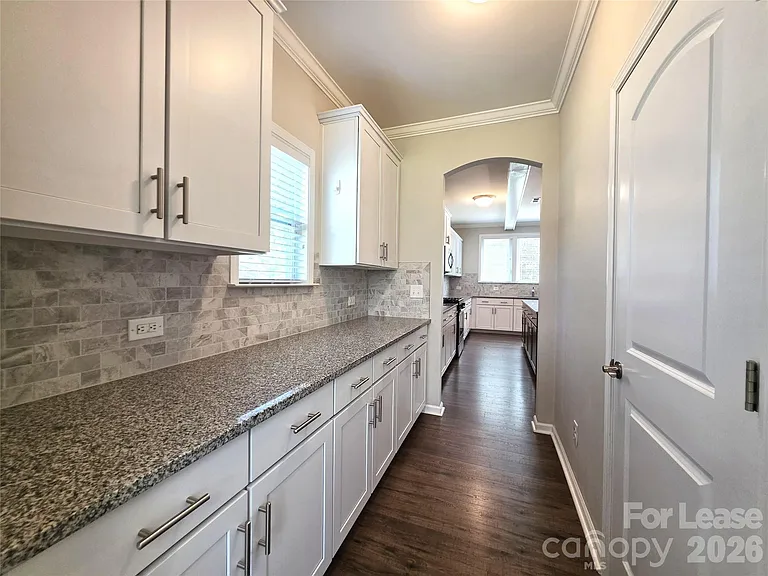 2053 Pine Siskin Ct — Photo 10
