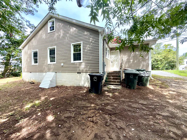 1871 Merritt Dr — Photo 20