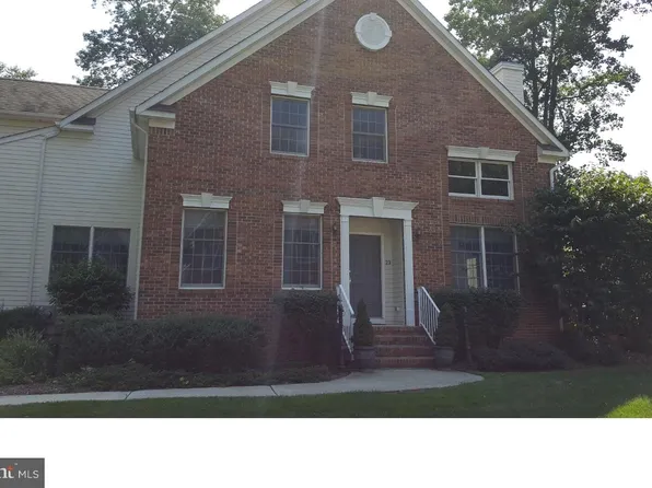 23 Stonewall Cir, Princeton, NJ 08540