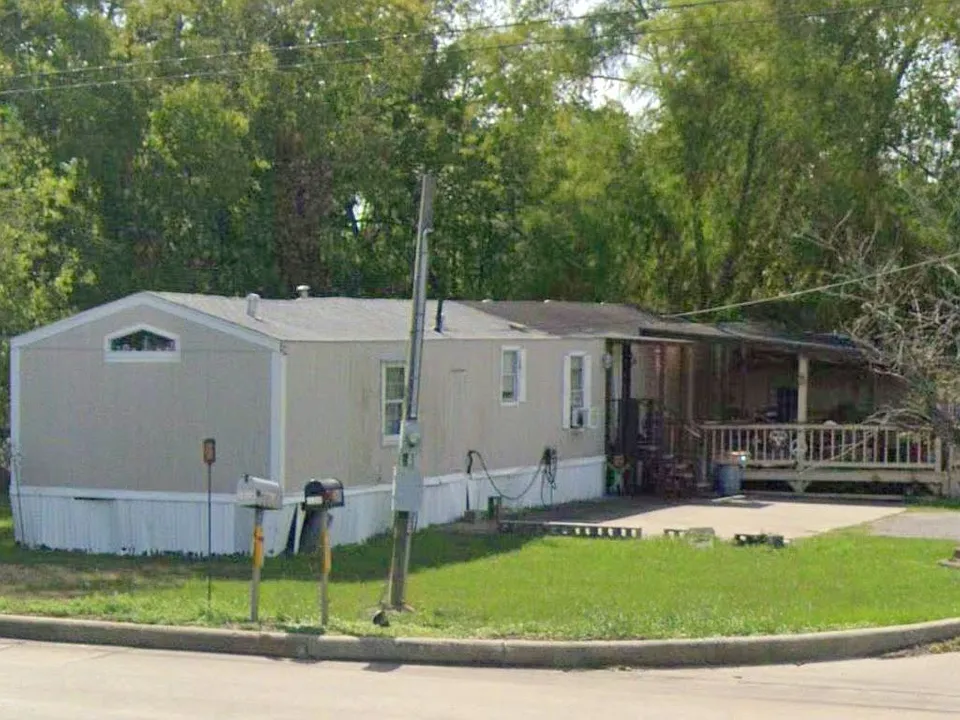 2620 FM 646 Rd N