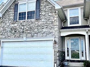 2202 Slater Hill Ln W, York, PA 17406