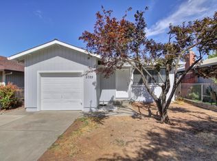 5725 79th St, Sacramento, CA 95824