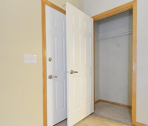 2nd image of 10310 Essex Dr Unit 8