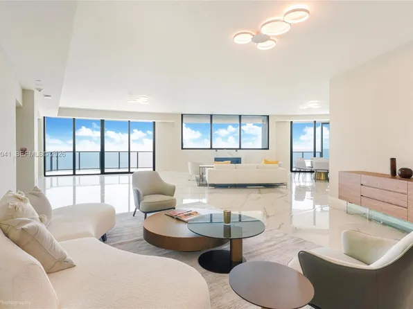 18555 Collins Ave, Sunny Isles Beach, FL
