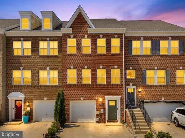 5809 John Keats Pl, White Plains, MD 20695