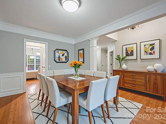 5th image of 8805 Deerland Ct