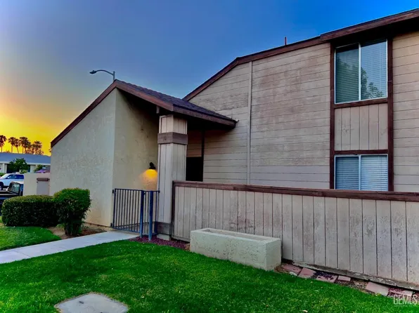 5101 Dunsmuir Rd APT 18, Bakersfield, CA 93309