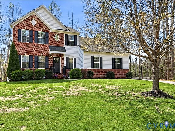 3rd image of 5225 Timsbury Pointe Dr