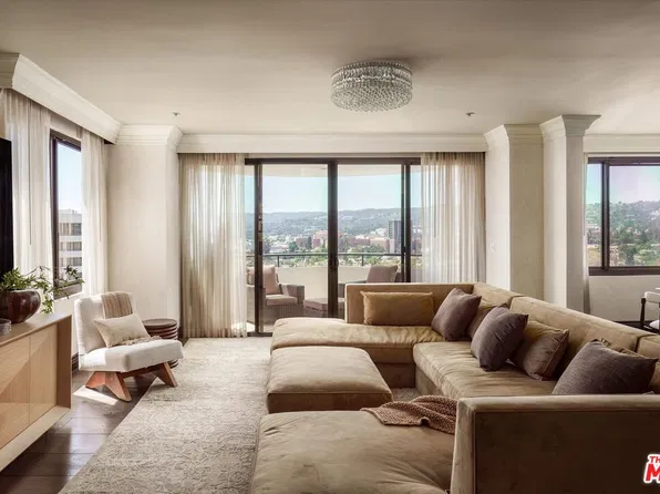 10560 Wilshire Blvd APT 2003, Los Angeles, CA 90024