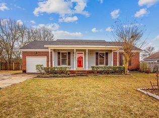 3813 Constance Rd, Hope Mills, NC 28348