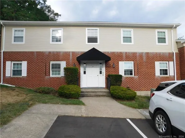 50 Greenhouse Road #34C, Bridgeport, CT 06606
