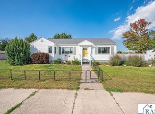 105 1st Ave SW, Winnebago, MN 56098