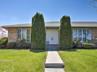 3865 Laraby Dr, Harrisburg, PA 17110