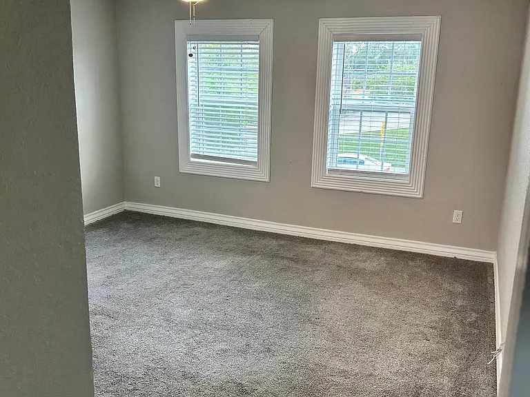 254 Oleander Ave — Photo 11