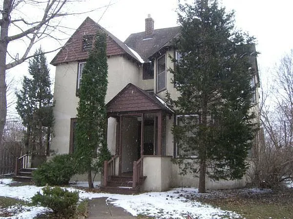 2232 Hillside Ave — Photo 12