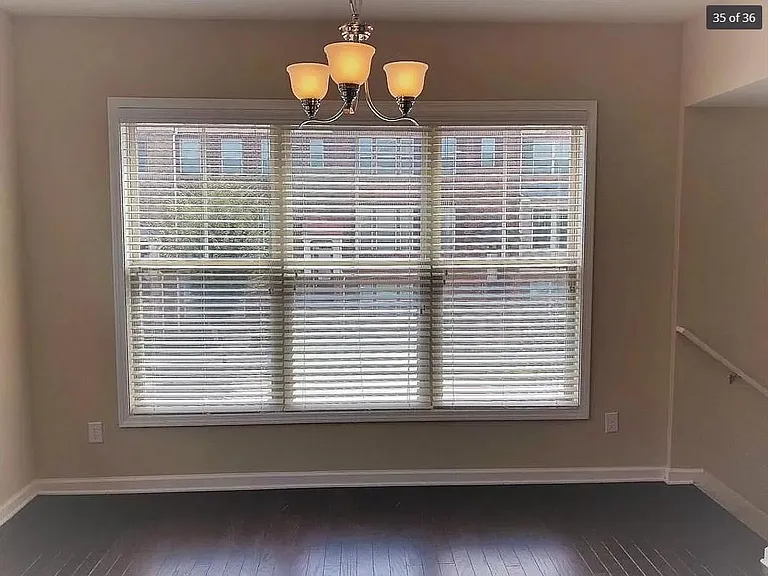 family room 2/2