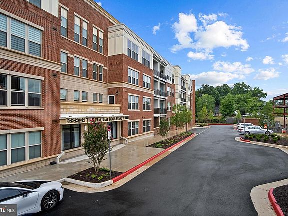2nd image of 10755 Fairgrounds Dr Unit 208