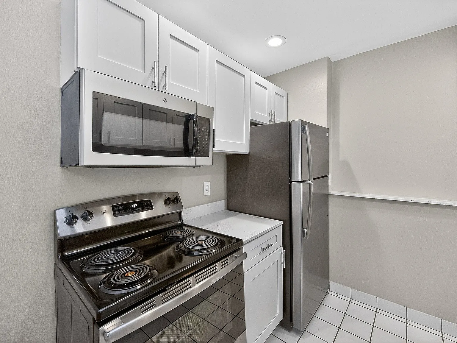 Salutaris House — Photo 1
