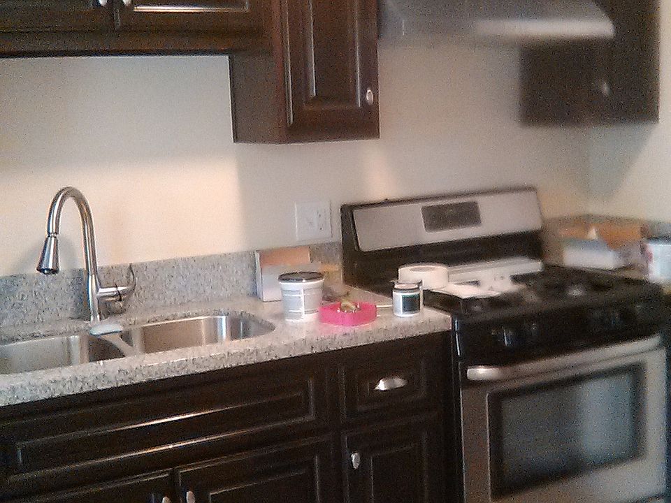 2nd image of 242 N Mayflower St APT 3