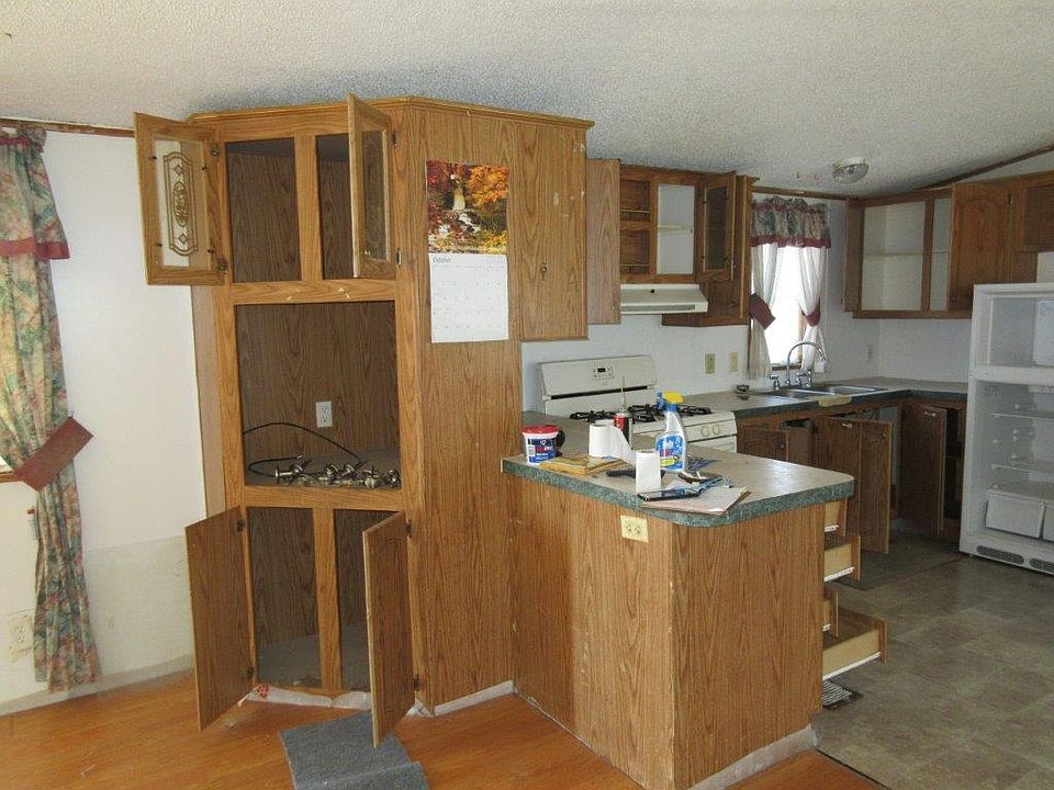 1st image of 200 W Lewis St Trlr 41