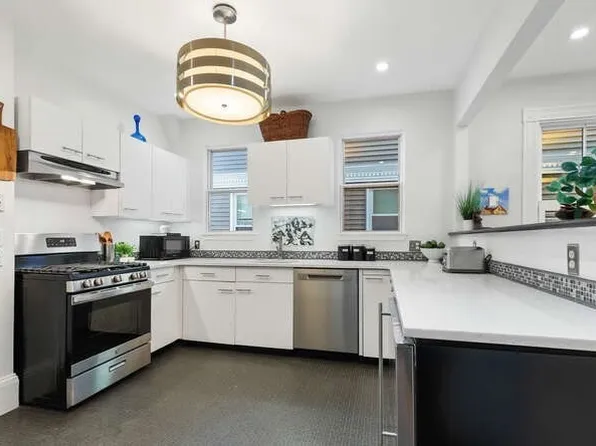 42 Roberts Rd #1, Cambridge, MA 02138