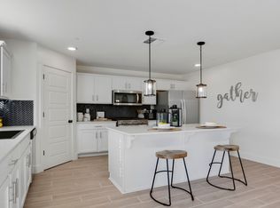 1669 Thistle Ln, Los Banos, CA 93635