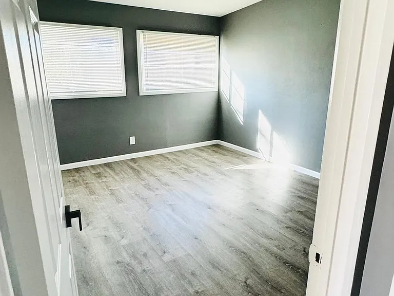 8332 Pepperidge Dr — Photo 13
