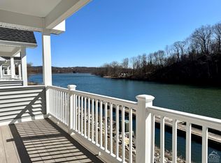 32 Marina Drive, Catskill, NY 12414 | Zillow