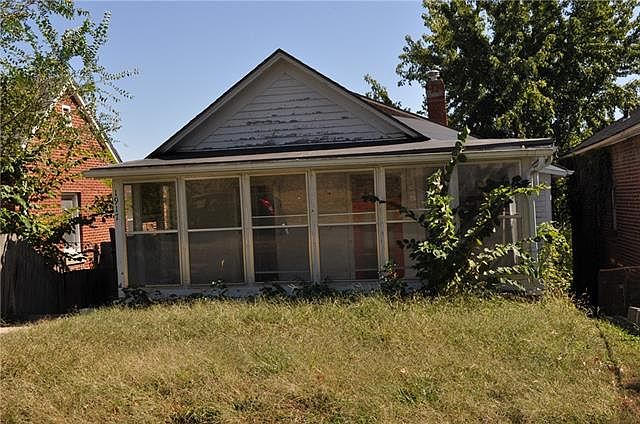 1st image of 1917 Washington Ave