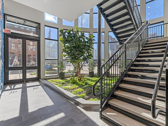 08-10 Crawford St-8