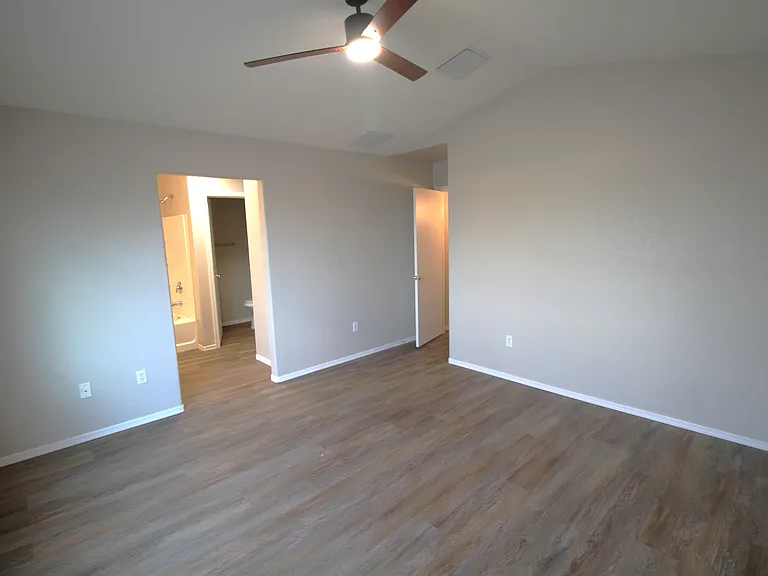 2475 W Waterway Pl — Photo 26