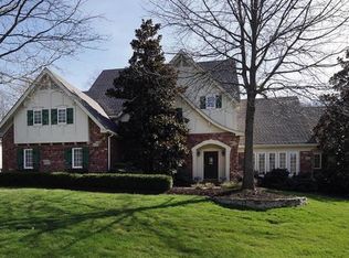 326 Glen Hollow Ln, Saint Albans, MO 63073