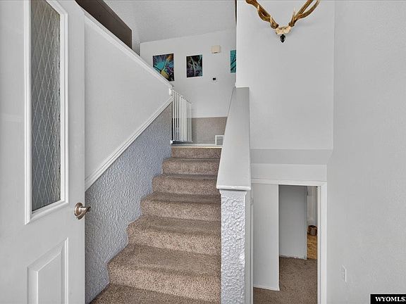 4th image of 2755 Cherokee Ln