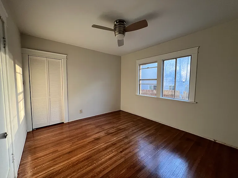 1608 Avalon St — Photo 39