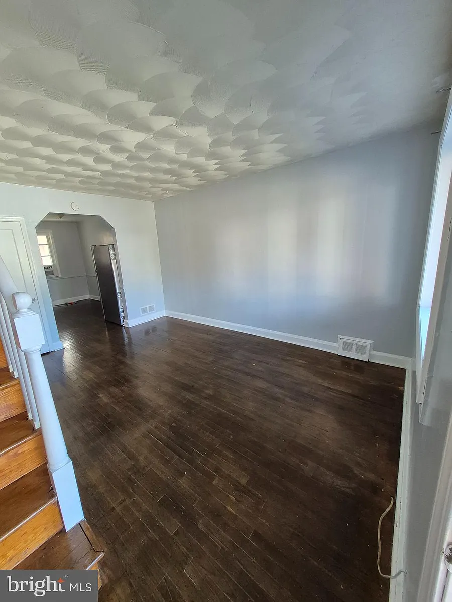 Building Photo - 2863 Edgecombe Cir S