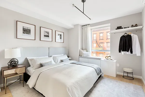 Sold by Compass | media 20