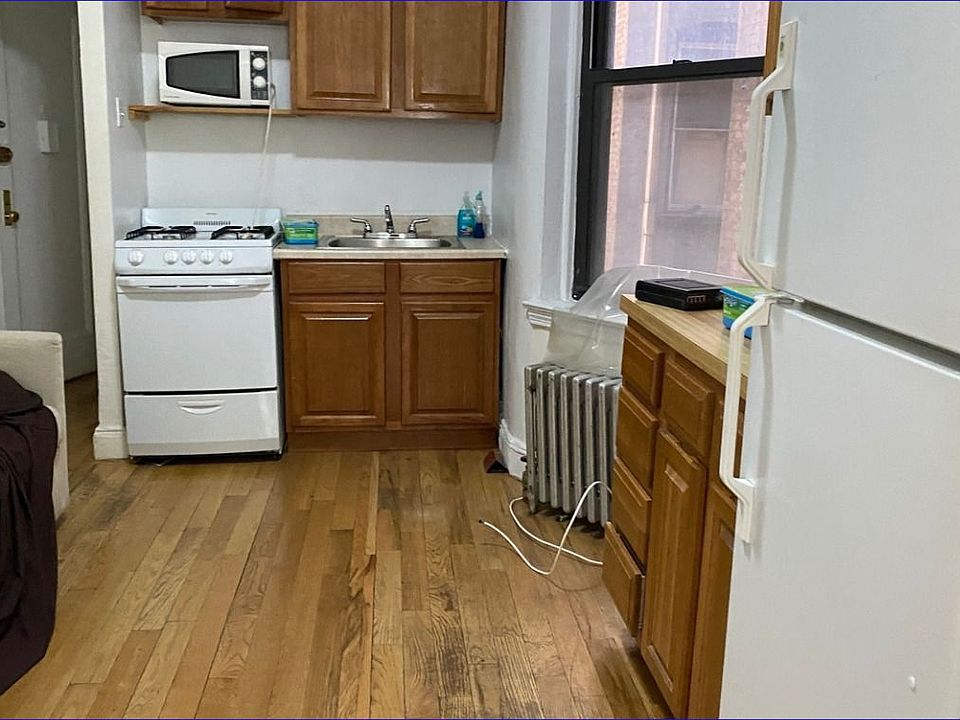 1st image of 70 E 7th St #3RE