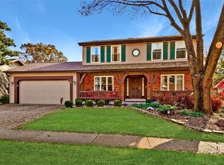 73 Majestic Ct, Fenton, MO