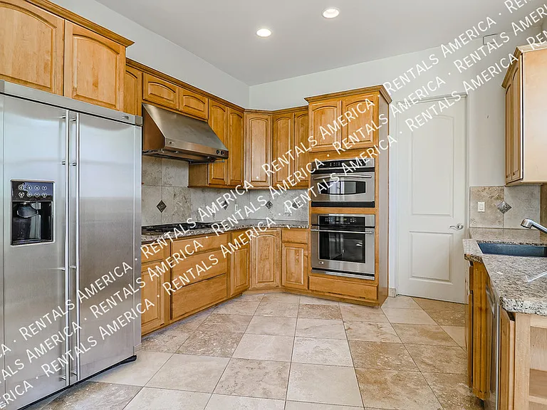 14136 E Gloria Ln — Photo 12