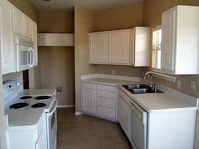 4th image of 853 Valleybrooke Dr