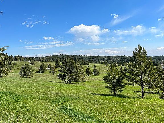 5th image of 394 Colorow Rd